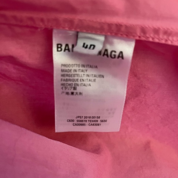 Balenciago pink button down shirt, with logo on back. Size 40fr (8US). Cotton. - Picture 5 of 6